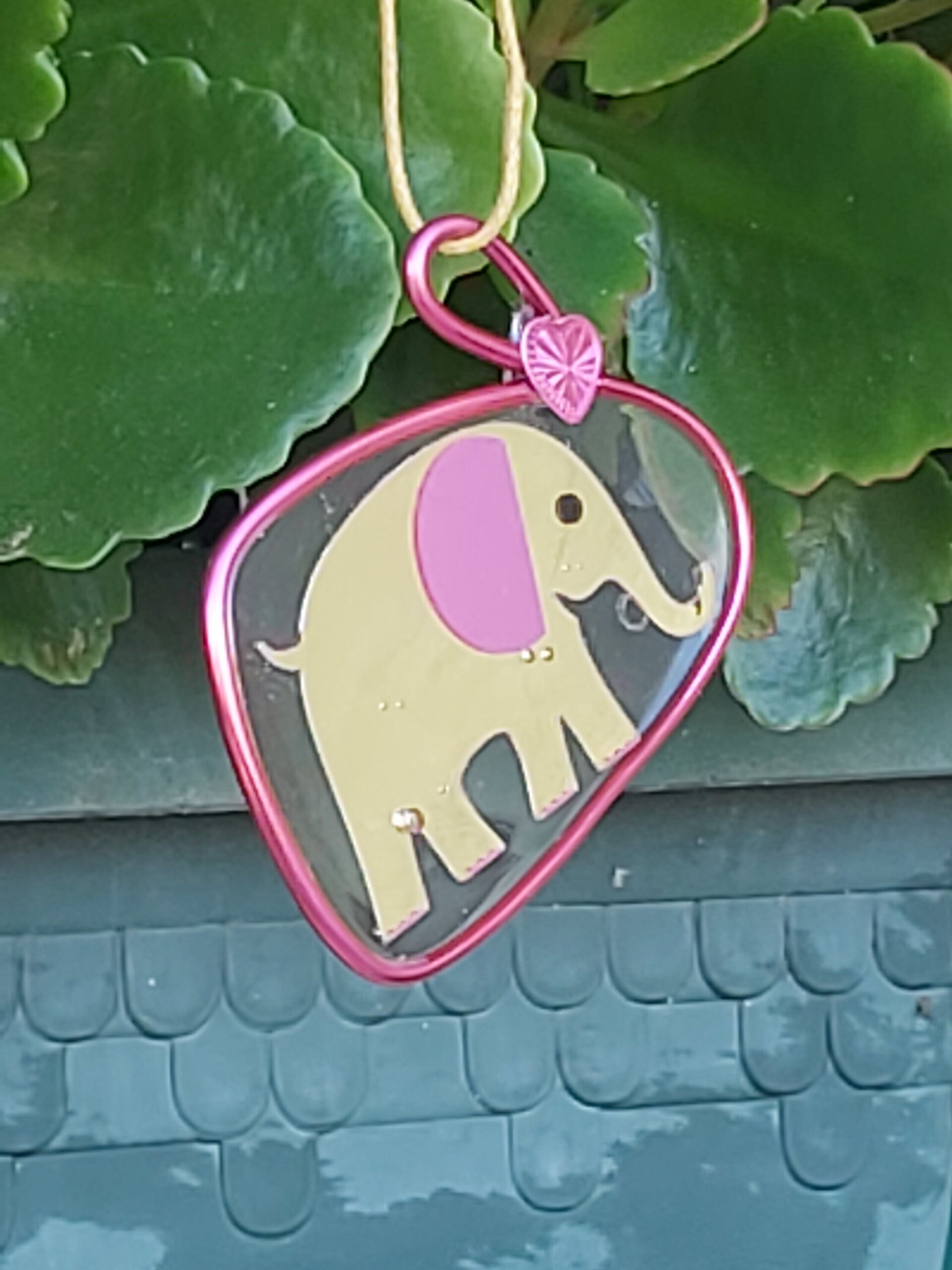 ELEFANT. COLGANTE. - 3