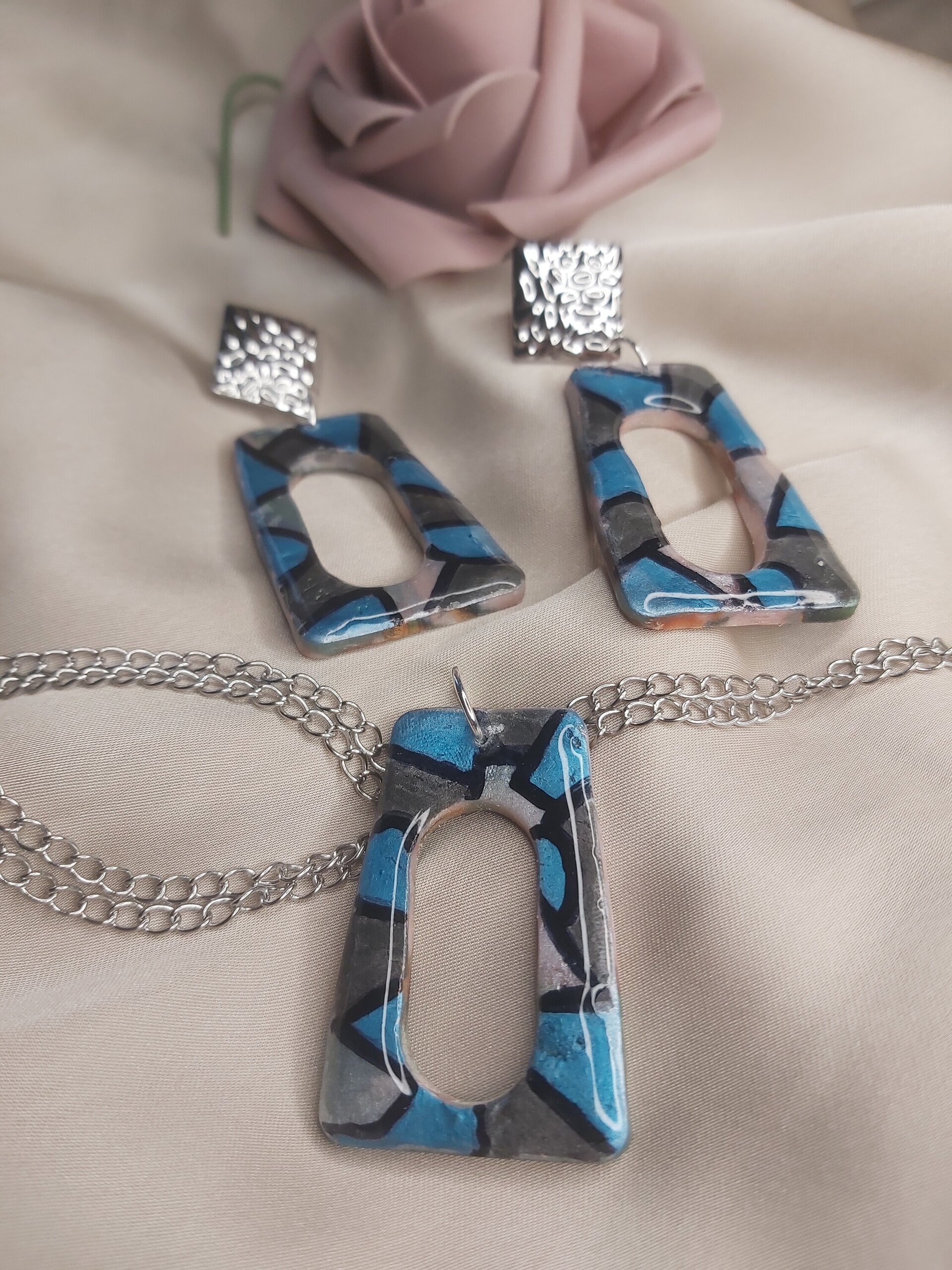CONJUNTO NUVOLS BLUE. PENDIENTES Y COLGANTE. - 4