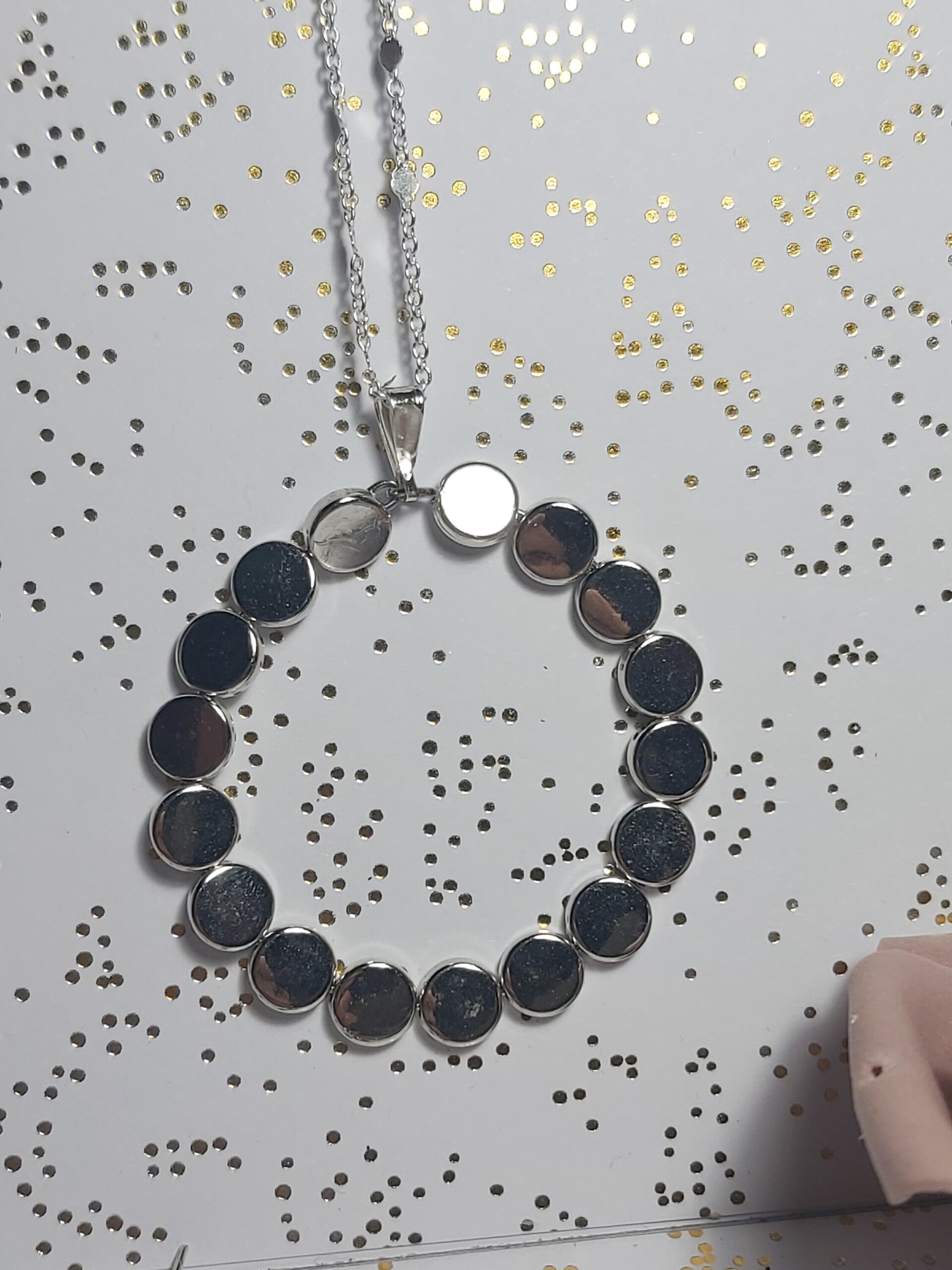 COLGANTE, PENDIENTES Y ANILLO LIZZ - 4