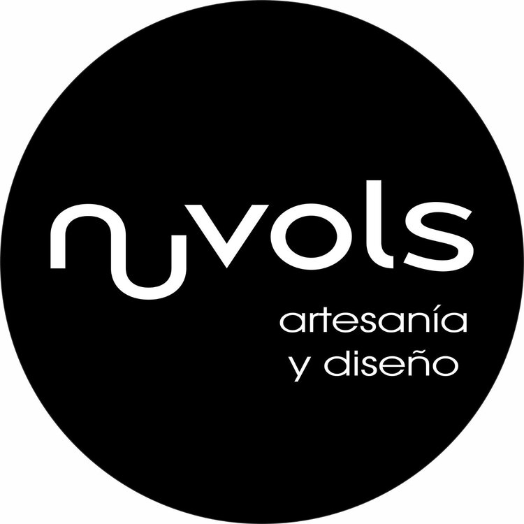 NUVOLS ARTESANÍA Y DISEÑO